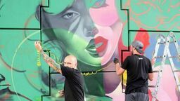 Dostali ścianę przy Ogrodzie Botanicznym. Efekty już widać 