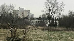 Teren, na którym swoje bloki chciał budować i prywatny inwestor, i miejska spółka. Radni na żadną z tych inwestycji w trybie lex deweloper zgody nie wyrazili