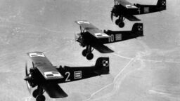 Polskie lotnictwo na starych zdjęciach, z okresu II Rzeczypospolitej