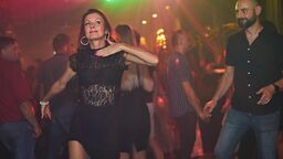 Impreza bez hamulców. Szaleństwa na parkiecie