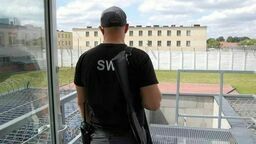 Jest praca. Wystarczy średnie wykształcenie, a na start ponad 4 tys. „na rękę”