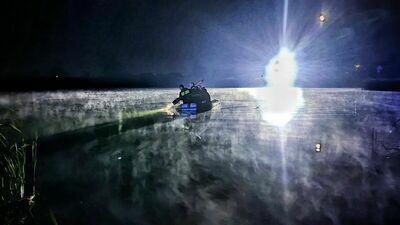 Po kilkudziesięciu minutach poszukiwań strażacy wyłowili z wody ciało 49-latka