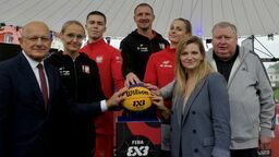 We wtorek na pl. Zamkowym odbyła się konferencja przed rozpoczynającym się w środę turniejem