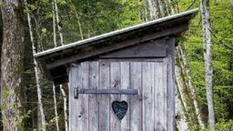 Był przekonany, że tam policjanci go nie znajdą. A jednak... 