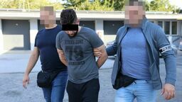 Napadli i ograbili stację paliw. Sprawcą okazał się pracownik 