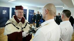 Z wyrokami i chęcią do nauki. Osadzeni z lubelskiego aresztu mogą skończyć studia 