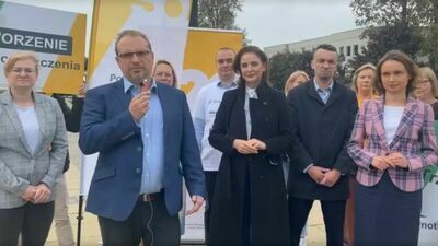 Kandydaci Polski 2050 w Puławach mówili m.in. o Zakładach Azotowych. Ich zdaniem firma ta powinna być niezależna zarówno od Tarnowa, jak i od Płocka