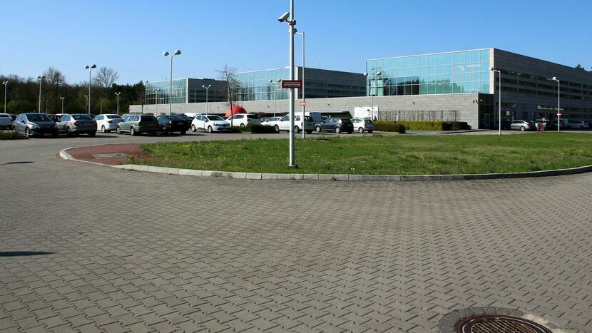 Największa miejska farma fotowoltaiczna ma stanąć na parkingu technoparku przy ul. Mościckiego