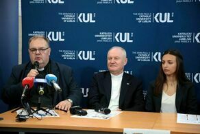 W następnym tygodniu zagraniczni naukowcy, influencerzy i młodzi będą dyskutować o teologii.
