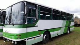 Żeby usiąść za kierownicą kultowego autobusu autosan H-10.10 trzeba zaproponować co najmniej 14 tys. zł