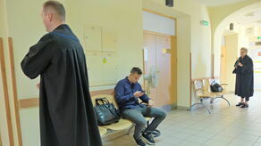 Ksiądz podglądacz nie będzie skazany. Sprawa została umorzona