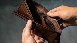 Taki „urzędnik” to zwykły złodziej. Dwie starsze panie straciły pieniądze