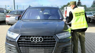 Audi Włocha na polskiej granicy. Miało wjechać na Ukrainę 