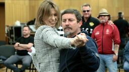 Zakręcona Dziesiątka. Aktorzy-amatorzy ćwiczą przed charytatywnymi spektaklami 