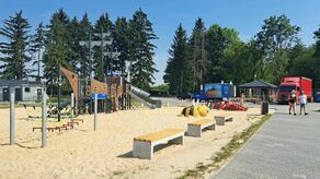 W pierwszy etapie strefy relaksu nad zalewem, zrealizowanej w ramach budżetu obywatelskiego, powstał plac zabaw, boisko do siatkówki plażowej, wyremontowano też molo. Teraz czas na kolejny etap. Ale czy się uda?