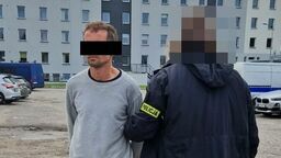 Mężczyźnie grozić może do 10 lat więzienia.