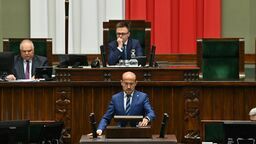 Obrady Sejmu to hit sieci. Hołownia: Zaopatrzcie się w popcorn 