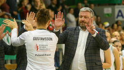 Krzysztof Szewczyk w ostatnich dniach lekko przebudował swój zespół