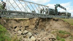 Na razie w Kuzawce stoi most tymczasowy 