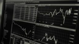 Wydajemy i zarabiamy coraz więcej. Lubelska gospodarka w pigułce