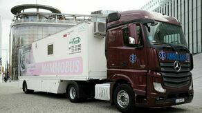 Ministerstwo Zdrowia zwiększa liczbę kobiet uprawnionych do refundowanych badań