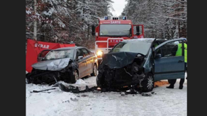 Tragedia na drodze. Kierowca wpadł w poślizg