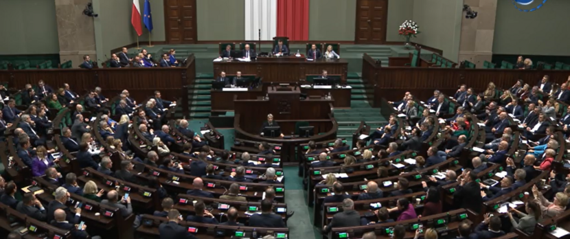 Kolejna decyzja nowego Sejmu. Wraca finansowanie in vitro