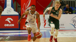 Jabril Durham (z piłką) zaliczył we Włocławku słabszy występ