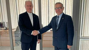 Profesor Ryszard Maciejewski pierwszym dziekanem 