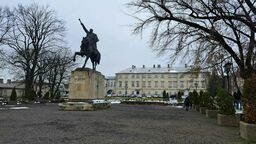 W Pałacu Zamoyskich I LO będzie funkcjonowało tylko do końca tego semestru...