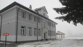 Szkoła Podstawowa w Płoskiem po remoncie