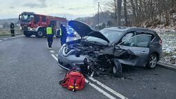 Wypadek na "17" w Izbicy. Droga zablokowana