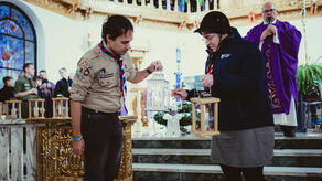 Przybycie Betlejemskiego Światła Pokoju do Polski poprzedził Betlejemski Zlot, w którym wzięło udział ponad 3000 uczestników