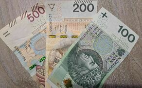 ZUS rozsyła informacje o 800 plus. Sprawdź czy od 1 stycznia otrzymasz świadczenie na dzieci