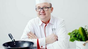 Sylwester od kuchni. Co można przygotować na imprezę w domu?