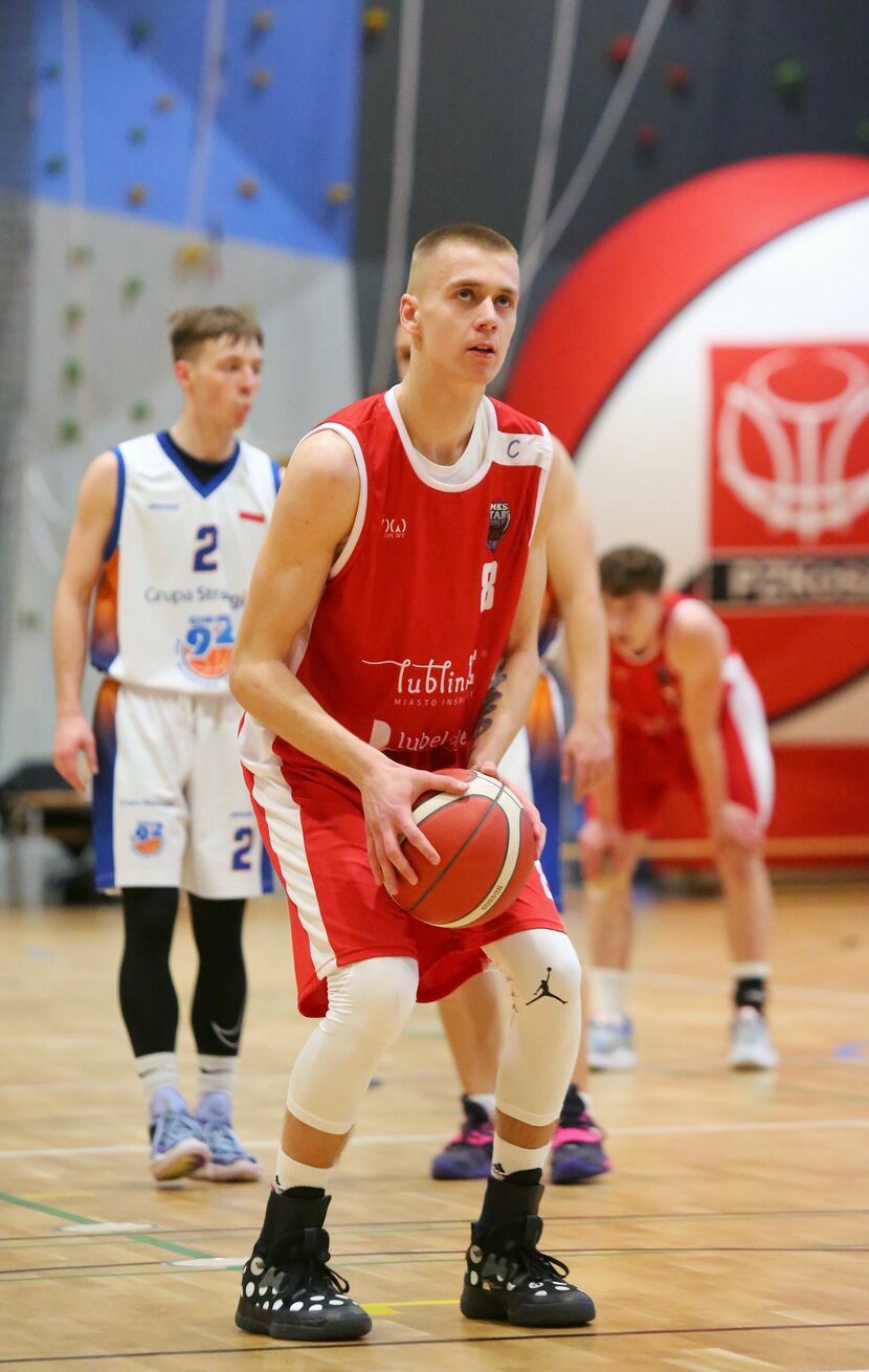 Wiktor Kępka ma za sobą już mecze w Orlen Basket Lidze<br />
