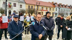 W czwartek radni PiS informowali na konferencji o podwyżce opłat za wodę i ścieki. W tym samym czasie, przyszli pracownicy Wod-Kanu z panią prezes