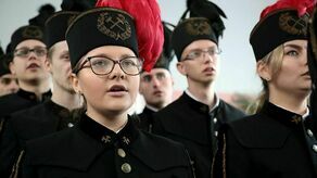 "Niech żyje górniczy stan". Ci młodzi kiedyś zjadą pod ziemię