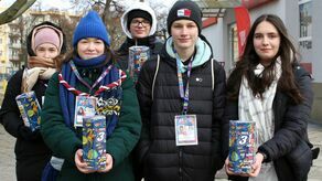 W niedzielę wolontariusze z puszkami WOŚP pojawią się m.in. na głównych ulicach miasta Puławy. Celem zbiórki jest zakup sprzętu medycznego dla oddziałów pulmonologicznych