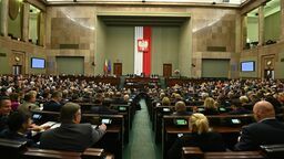Sejm przyjął budżet państwa. Ale to jeszcze nie koniec 