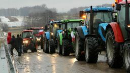 Rolnicy wyjechali na drogi. To "sygnał ostrzegawczy"