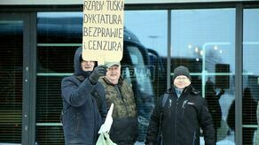 16 autokarów wypełnionych Lublinianami zmierza na "Marsz Wolnych Polaków"