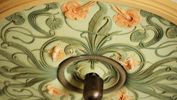 Plafon z motywem nasturcji w pałacyku Piotrowskiego przy ulicy Lipowej 
