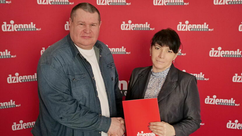 Prezes KS Budowlani Lublin Jacek Zalejarz i Anna Sztal, prezes zarządu Corner Media, wydawcy Dziennika Wschodniego