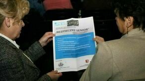 Seniorzy oszukani metodą na wnuczka. Stracili blisko 85 tysięcy złotych