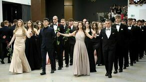 Studniówki 2024. Bal uczniów Zespołu Szkół Nr 5 w Lublinie