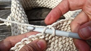 Świdniczanie nauczą się dziergać krok po kroku