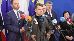 Wiceminister Michał Kołodziejczak podczas konferencji prasowej w Lublinie 