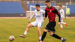 Orlęta przegrały w Puławach 2:5