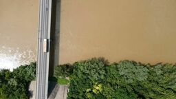 Poziomy ostrzegawcze przekroczone na trzech rzekach w województwie